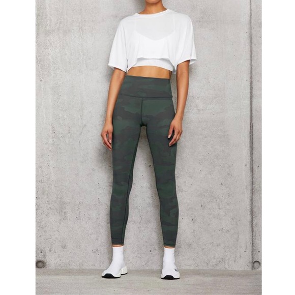 ALO High Waisted Green Camo Leggings - Picture 1 of 8